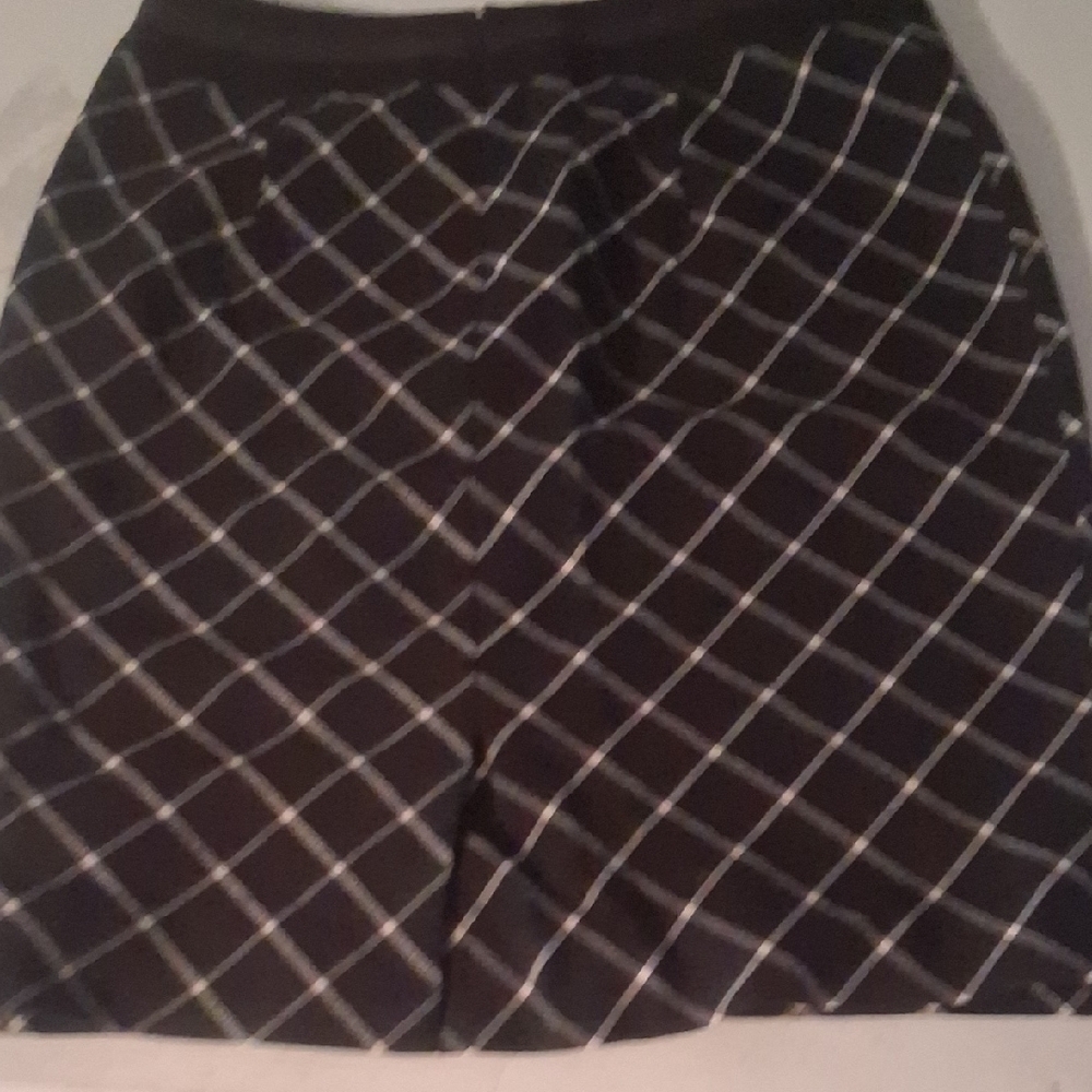 The Limited Black Plaid A-Line Midi Skirt Size 6 Career Neutral Classic - Picture 10 of 11